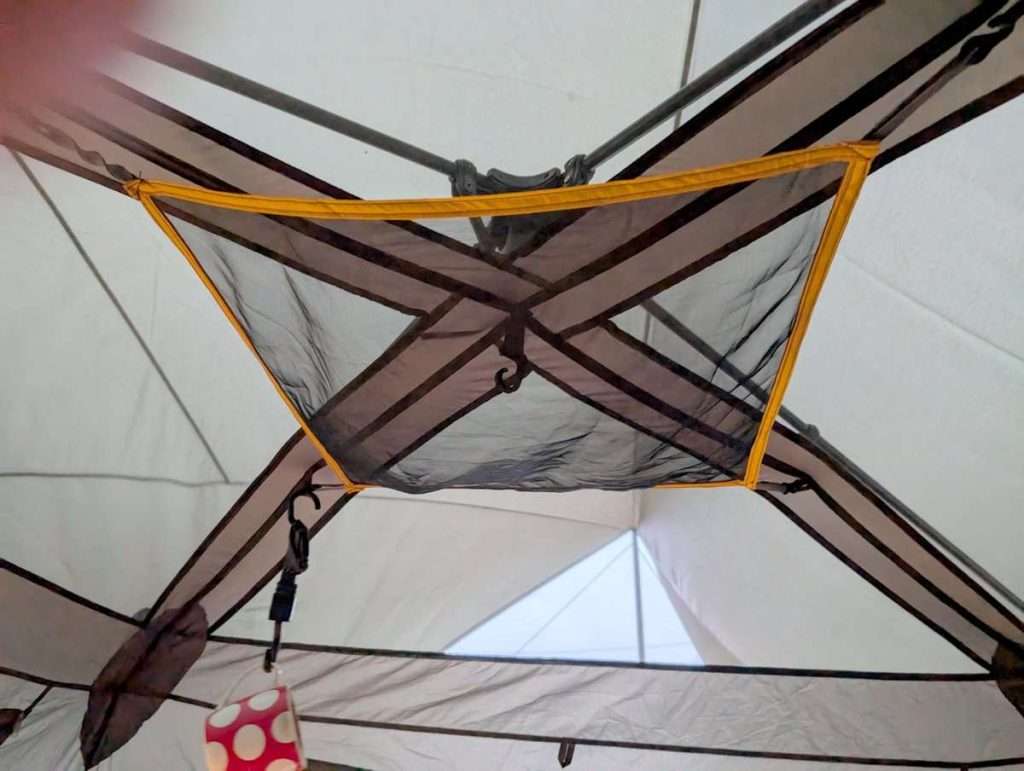 Tent ceiling